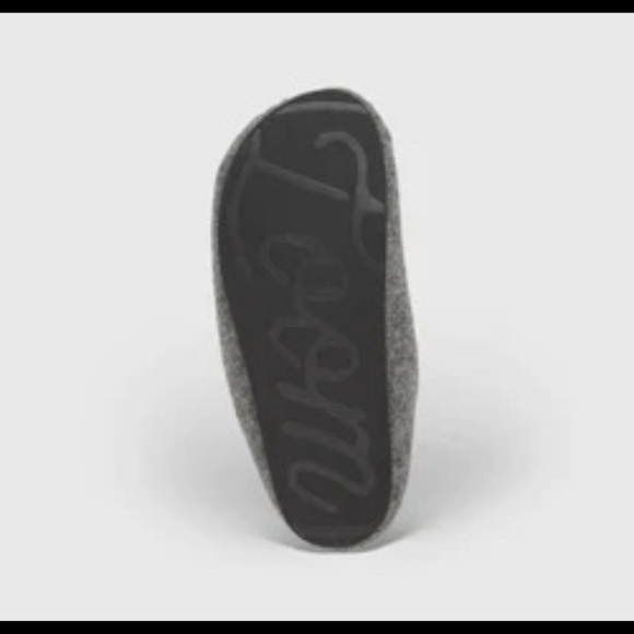 Reg $140 Loom Luxury Mens/ladies slippers unisex - Picture 2 of 6